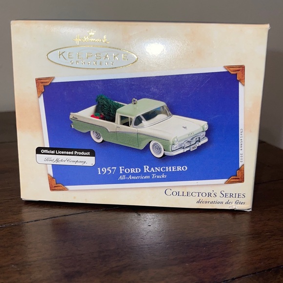 1957 Ford Ranchero Hallmark Collector Series Ornament - Picture 1 of 7